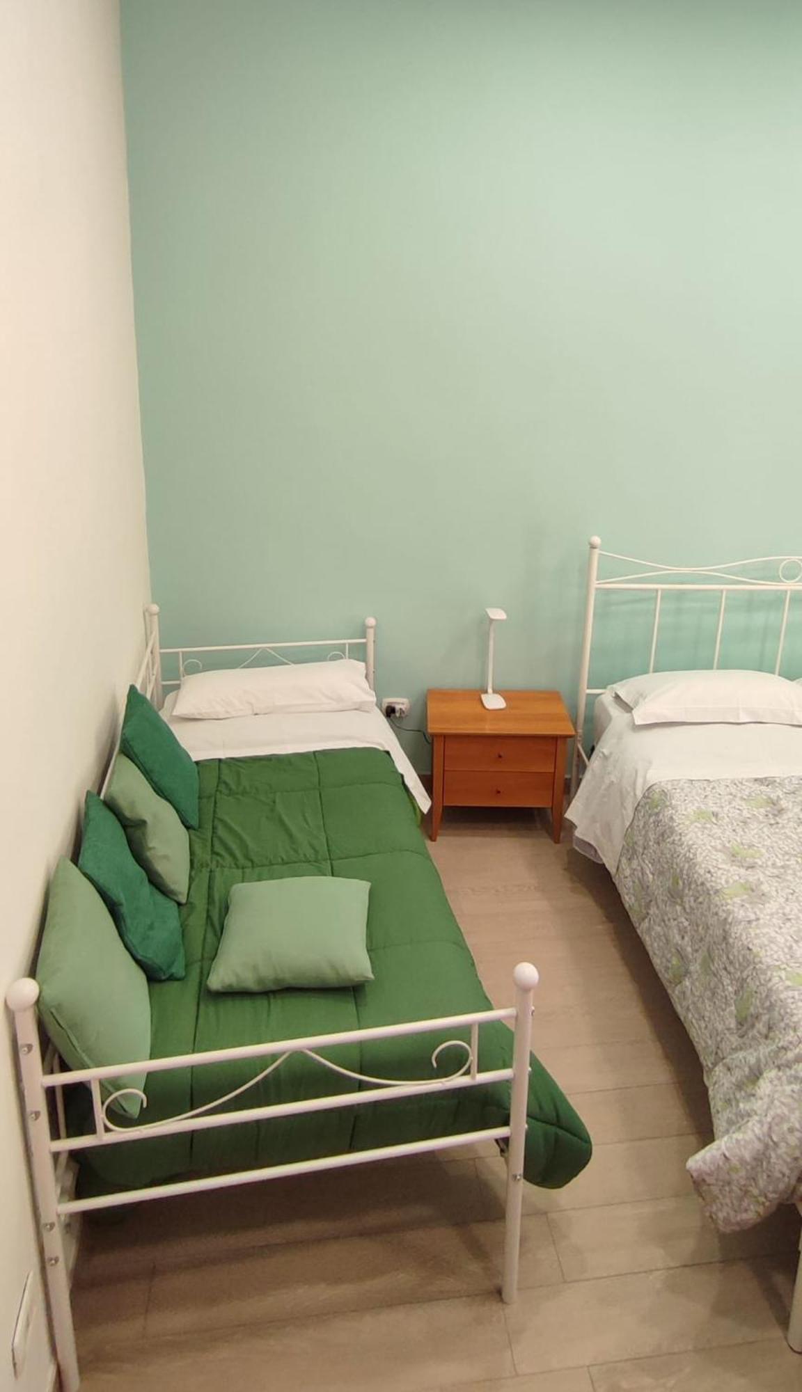 Casa Vacanze Napoli Centro Carmen & Sara Eksteriør bilde
