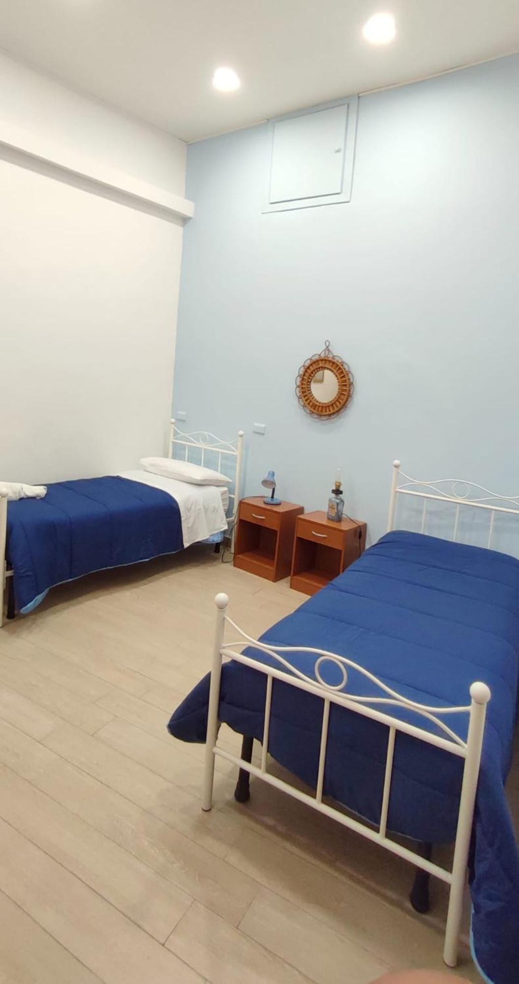 Casa Vacanze Napoli Centro Carmen & Sara Eksteriør bilde