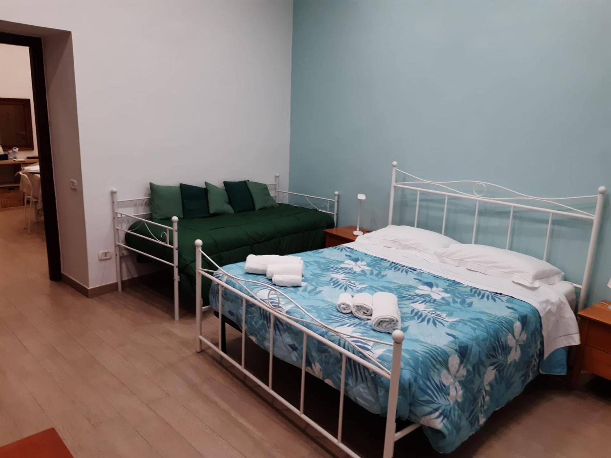 Casa Vacanze Napoli Centro Carmen & Sara Eksteriør bilde